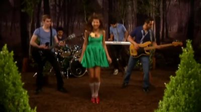 Paulina_Goto_-_Mio_2828Videoclip2929_000070.jpg