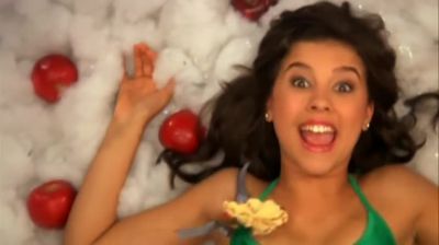 Paulina_Goto_-_Mio_2828Videoclip2929_000130.jpg