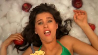 Paulina_Goto_-_Mio_2828Videoclip2929_000189.jpg