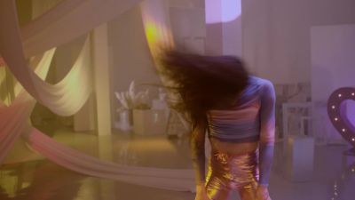 Click to view full size image
==============
Paulina_Goto_-_Nuestro_Amor_Es_Arte_28Video_Oficial29_000130.jpg Paulina_Goto_-_Nuestro_Amor_Es_Arte_28Video_Oficial29_000130.jpg