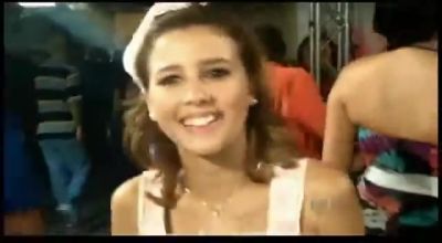 Click to view full size image
==============
Paulina_Goto_Backstage_de_Premios_Juventud_2011_000042.jpg Paulina_Goto_Backstage_de_Premios_Juventud_2011_000042.jpg