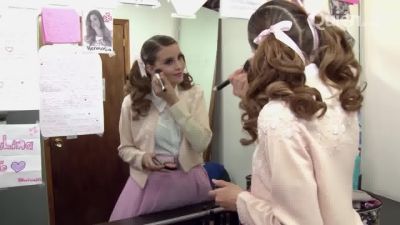 Click to view full size image
==============
Un_dia_con_Paulina_Goto_000211.jpg Un_dia_con_Paulina_Goto_000211.jpg