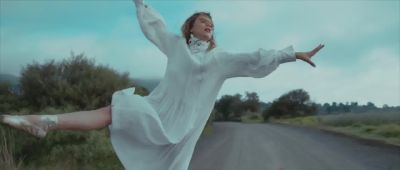 Click to view full size image
==============
Mis_suenos_cantan-_Paulina_Goto_000158.jpg Mis_suenos_cantan-_Paulina_Goto_000158.jpg