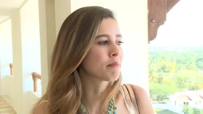 Click to view full size image
==============
Paulina_Goto_es_Estefania_Lascurain_-_Las_Estrellas_000065.jpg Paulina_Goto_es_Estefania_Lascurain_-_Las_Estrellas_000065.jpg