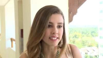 Click to view full size image
==============
Paulina_Goto_es_Estefania_Lascurain_-_Las_Estrellas_000074.jpg Paulina_Goto_es_Estefania_Lascurain_-_Las_Estrellas_000074.jpg