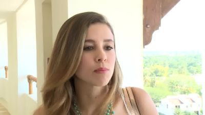 Click to view full size image
==============
Paulina_Goto_es_Estefania_Lascurain_-_Las_Estrellas_000094.jpg Paulina_Goto_es_Estefania_Lascurain_-_Las_Estrellas_000094.jpg