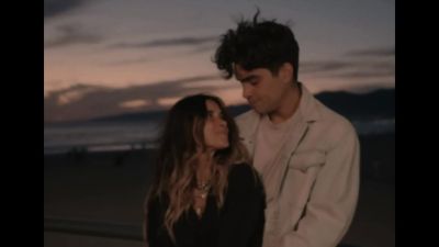 Click to view full size image
==============
Paulina_Goto___Noel_Schajris_-_Llevame_Despacio_28Video_Oficial29_3_000125.jpg Paulina_Goto___Noel_Schajris_-_Llevame_Despacio_28Video_Oficial29_3_000125.jpg