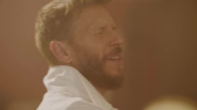 Click to view full size image
==============
Paulina_Goto___Noel_Schajris_-_Llevame_Despacio_28Video_Oficial29_3_000160.jpg Paulina_Goto___Noel_Schajris_-_Llevame_Despacio_28Video_Oficial29_3_000160.jpg