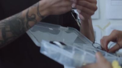 Click to view full size image
==============
Making_Of_Tu_Sigue_000039.jpg Making_Of_Tu_Sigue_000039.jpg