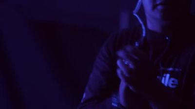 Click to view full size image
==============
Making_Of_Tu_Sigue_000095.jpg Making_Of_Tu_Sigue_000095.jpg