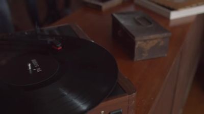 Click to view full size image
==============
Making_Of_Tu_Sigue_000248.jpg Making_Of_Tu_Sigue_000248.jpg