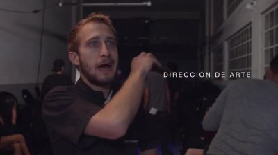 Click to view full size image
==============
Making_Of_Tu_Sigue_000307.jpg Making_Of_Tu_Sigue_000307.jpg