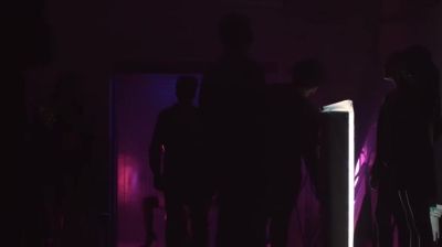 Click to view full size image
==============
Making_Of_Tu_Sigue_000319.jpg Making_Of_Tu_Sigue_000319.jpg