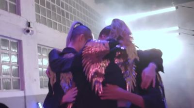 Click to view full size image
==============
Making_Of_Tu_Sigue_000358.jpg Making_Of_Tu_Sigue_000358.jpg