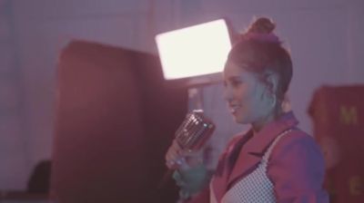 Click to view full size image
==============
Paulina_Goto_-_Rompe_28Behind_the_scenes29_000193.jpg Paulina_Goto_-_Rompe_28Behind_the_scenes29_000193.jpg