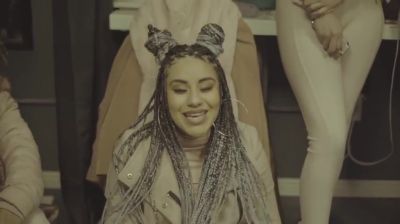 Click to view full size image
==============
Paulina_Goto_-_Rompe_28Behind_the_scenes29_000424.jpg Paulina_Goto_-_Rompe_28Behind_the_scenes29_000424.jpg