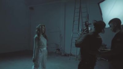 Click to view full size image
==============
Paulina_Goto_-_Rompe_28Behind_the_scenes29_000465.jpg Paulina_Goto_-_Rompe_28Behind_the_scenes29_000465.jpg