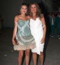 2493-PAULINAGOTOyMAMApremTvyNov3.jpg