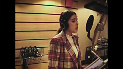 Click to view full size image
==============
Paulina_Goto_-_Making_Of__AbbeyRoadSessions_000416.jpg Paulina_Goto_-_Making_Of__AbbeyRoadSessions_000416.jpg