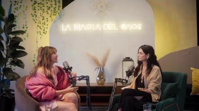 Click to view full size image
==============
SnapInsta_io-3FComo_ser__resiliente_ante_lo_inesperado__con_Paulina_Goto___T3__Cap__21_La_Magia_del_Caos-28720p29_23.jpg SnapInsta_io-3FComo_ser__resiliente_ante_lo_inesperado__con_Paulina_Goto___T3__Cap__21_La_Magia_del_Caos-28720p29_23.jpg