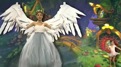 Click to view full size image
==============
Paulina_Goto_-_Mi_Corazon_es_un_Pais_28Video_Oficial29_000039.jpg Paulina_Goto_-_Mi_Corazon_es_un_Pais_28Video_Oficial29_000039.jpg