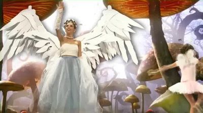 Click to view full size image
==============
Paulina_Goto_-_Mi_Corazon_es_un_Pais_28Video_Oficial29_000045.jpg Paulina_Goto_-_Mi_Corazon_es_un_Pais_28Video_Oficial29_000045.jpg