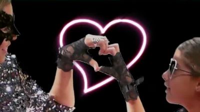 Click to view full size image
==============
Paulina_Goto_-_Mi_Corazon_es_un_Pais_28Video_Oficial29_000120.jpg Paulina_Goto_-_Mi_Corazon_es_un_Pais_28Video_Oficial29_000120.jpg