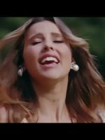 SnapInsta_io-Paulina_Goto_-_Siete_Planetas_28Video_Oficial29_000162.jpg