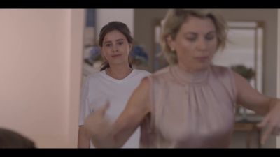 Click to view full size image
==============
Mae_So_Tem_Duas_S01E02_720p_DUAL_COMANDO_TO_000070.jpg Mae_So_Tem_Duas_S01E02_720p_DUAL_COMANDO_TO_000070.jpg