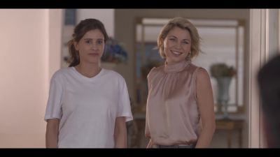 Click to view full size image
==============
Mae_So_Tem_Duas_S01E02_720p_DUAL_COMANDO_TO_000083.jpg Mae_So_Tem_Duas_S01E02_720p_DUAL_COMANDO_TO_000083.jpg