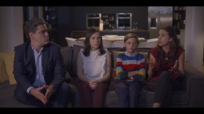 Click to view full size image
==============
Mae_So_Tem_Duas_S01E02_720p_DUAL_COMANDO_TO_000568.jpg Mae_So_Tem_Duas_S01E02_720p_DUAL_COMANDO_TO_000568.jpg