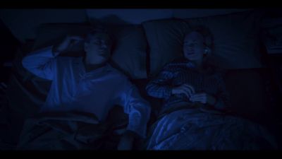 Click to view full size image
==============
Mae_So_Tem_Duas_S01E02_720p_DUAL_COMANDO_TO_000681.jpg Mae_So_Tem_Duas_S01E02_720p_DUAL_COMANDO_TO_000681.jpg