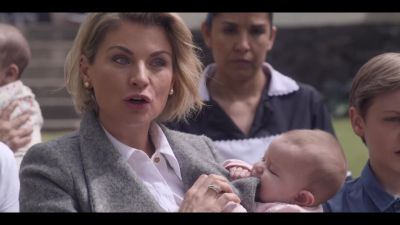 Click to view full size image
==============
Mae_So_Tem_Duas_S01E02_720p_DUAL_COMANDO_TO_001118.jpg Mae_So_Tem_Duas_S01E02_720p_DUAL_COMANDO_TO_001118.jpg