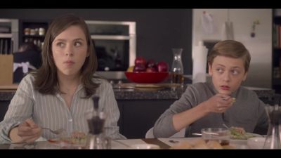 Click to view full size image
==============
Mae_So_Tem_Duas_S01E03_720p_DUAL_COMANDO_TO_000176.jpg Mae_So_Tem_Duas_S01E03_720p_DUAL_COMANDO_TO_000176.jpg