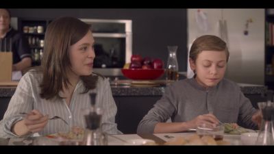 Click to view full size image
==============
Mae_So_Tem_Duas_S01E03_720p_DUAL_COMANDO_TO_000208.jpg Mae_So_Tem_Duas_S01E03_720p_DUAL_COMANDO_TO_000208.jpg