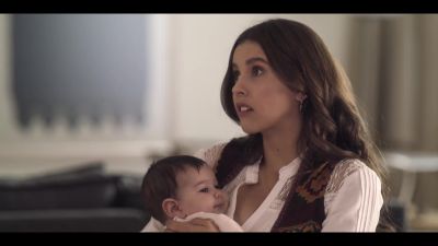 Click to view full size image
==============
Mae_So_Tem_Duas_S01E03_720p_DUAL_COMANDO_TO_000821.jpg Mae_So_Tem_Duas_S01E03_720p_DUAL_COMANDO_TO_000821.jpg