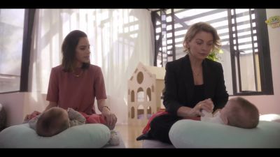 Click to view full size image
==============
Mae_So_Tem_Duas_S01E03_720p_DUAL_COMANDO_TO_001145.jpg Mae_So_Tem_Duas_S01E03_720p_DUAL_COMANDO_TO_001145.jpg