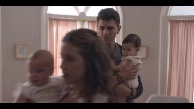 Click to view full size image
==============
Mae_So_Tem_Duas_S01E04_720p_DUAL_COMANDO_TO_000038.jpg Mae_So_Tem_Duas_S01E04_720p_DUAL_COMANDO_TO_000038.jpg