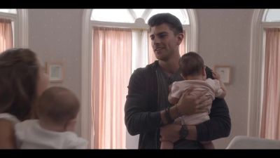 Click to view full size image
==============
Mae_So_Tem_Duas_S01E04_720p_DUAL_COMANDO_TO_000067.jpg Mae_So_Tem_Duas_S01E04_720p_DUAL_COMANDO_TO_000067.jpg