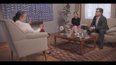 Click to view full size image
==============
Mae_So_Tem_Duas_S01E04_720p_DUAL_COMANDO_TO_000217.jpg Mae_So_Tem_Duas_S01E04_720p_DUAL_COMANDO_TO_000217.jpg