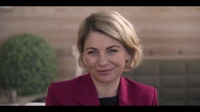 Click to view full size image
==============
Mae_So_Tem_Duas_S01E04_720p_DUAL_COMANDO_TO_000283.jpg Mae_So_Tem_Duas_S01E04_720p_DUAL_COMANDO_TO_000283.jpg