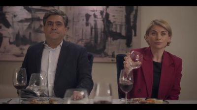 Click to view full size image
==============
Mae_So_Tem_Duas_S01E04_720p_DUAL_COMANDO_TO_000642.jpg Mae_So_Tem_Duas_S01E04_720p_DUAL_COMANDO_TO_000642.jpg