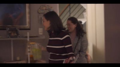 Click to view full size image
==============
Mae_So_Tem_Duas_S01E04_720p_DUAL_COMANDO_TO_000818.jpg Mae_So_Tem_Duas_S01E04_720p_DUAL_COMANDO_TO_000818.jpg