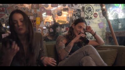 Click to view full size image
==============
Mae_So_Tem_Duas_S01E04_720p_DUAL_COMANDO_TO_001201.jpg Mae_So_Tem_Duas_S01E04_720p_DUAL_COMANDO_TO_001201.jpg