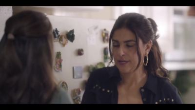 Click to view full size image
==============
Mae_So_Tem_Duas_S01E04_720p_DUAL_COMANDO_TO_001957.jpg Mae_So_Tem_Duas_S01E04_720p_DUAL_COMANDO_TO_001957.jpg