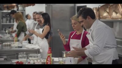 Click to view full size image
==============
Mae_So_Tem_Duas_S01E06_720p_DUAL_COMANDO_TO_000638.jpg Mae_So_Tem_Duas_S01E06_720p_DUAL_COMANDO_TO_000638.jpg