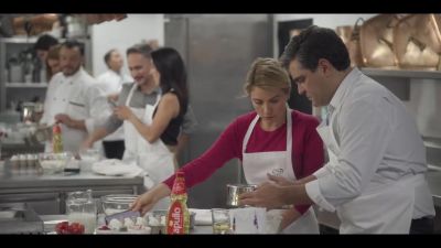 Click to view full size image
==============
Mae_So_Tem_Duas_S01E06_720p_DUAL_COMANDO_TO_000639.jpg Mae_So_Tem_Duas_S01E06_720p_DUAL_COMANDO_TO_000639.jpg