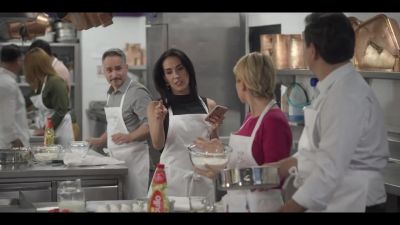 Click to view full size image
==============
Mae_So_Tem_Duas_S01E06_720p_DUAL_COMANDO_TO_000670.jpg Mae_So_Tem_Duas_S01E06_720p_DUAL_COMANDO_TO_000670.jpg