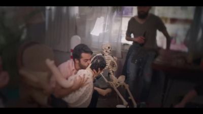 Click to view full size image
==============
Mae_So_Tem_Duas_S02E01_720p_DUB__CineRCI_000025.jpg Mae_So_Tem_Duas_S02E01_720p_DUB__CineRCI_000025.jpg