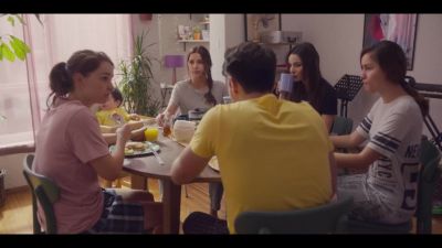 Click to view full size image
==============
Mae_So_Tem_Duas_S02E01_720p_DUB__CineRCI_000206.jpg Mae_So_Tem_Duas_S02E01_720p_DUB__CineRCI_000206.jpg